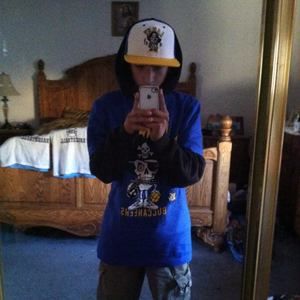 Meet your Posher, Tomas